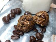 Load image into Gallery viewer, HEMPY BITES Grab &amp; Go Packets - SUPERFOOD FUEL - Hempy Bites LLC
